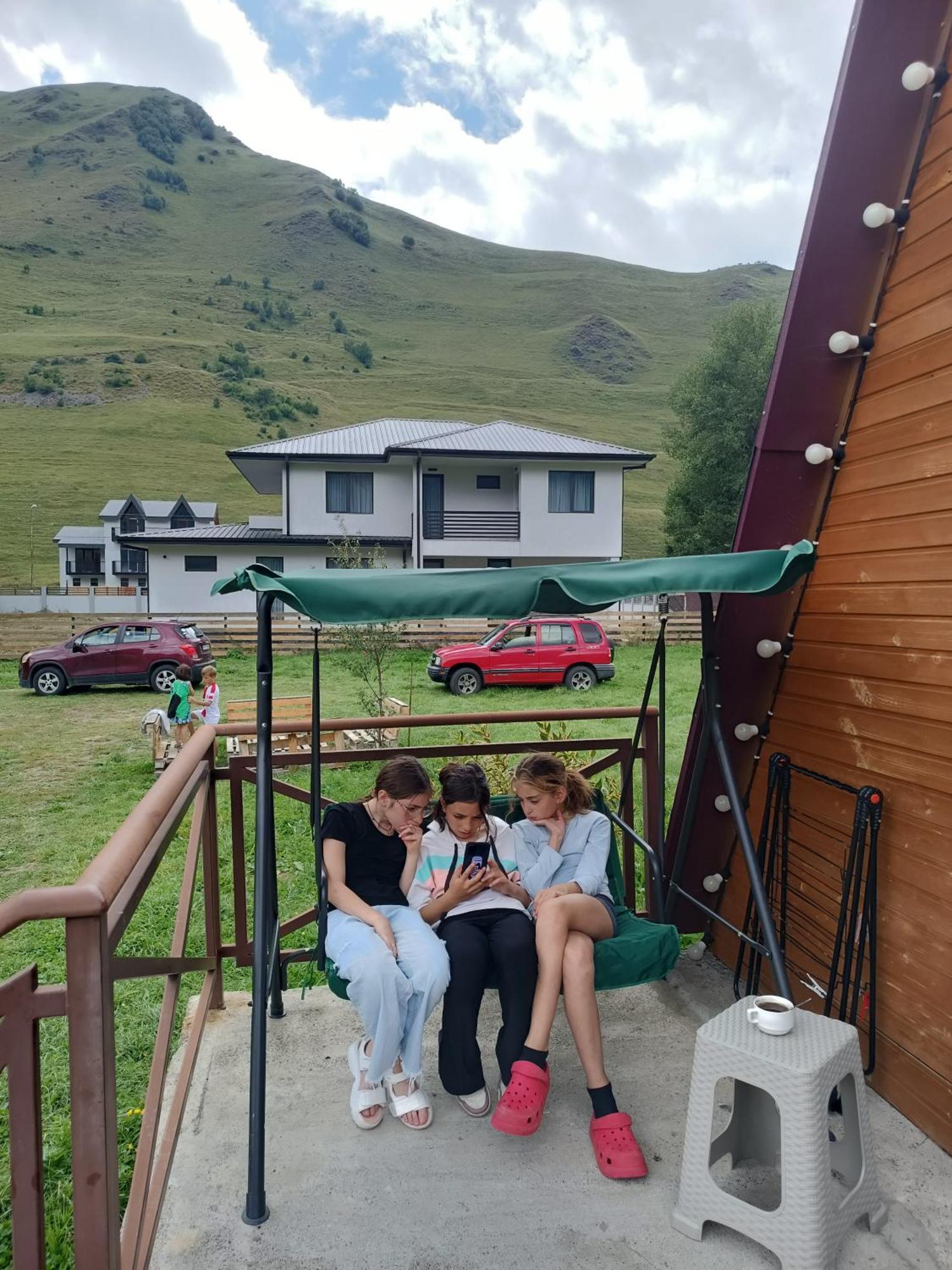 Cottage Natali Stepantsminda Exterior photo
